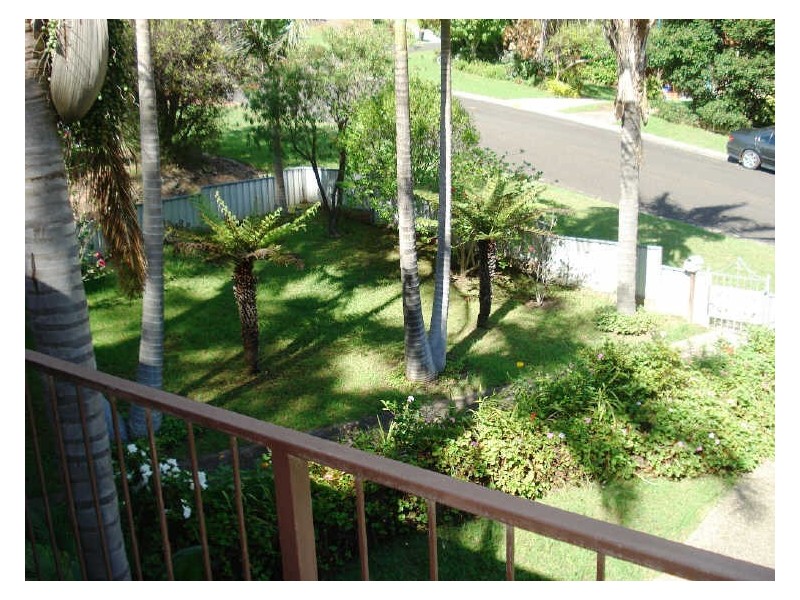 7 Merriwee Avenue, Malua Bay NSW 2536