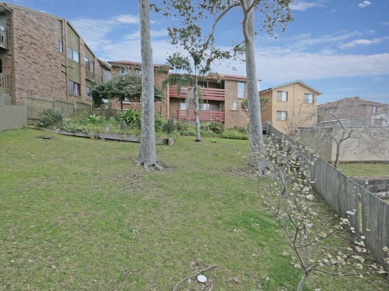 11 Nioka Avenue, Malua Bay NSW 2536