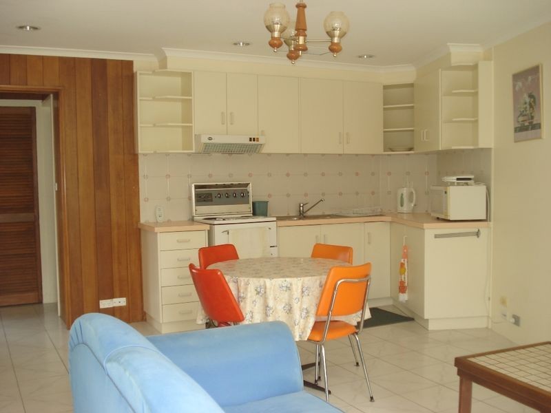 11 Nioka Avenue, Malua Bay NSW 2536