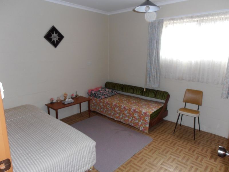 24 Euroka Avenue, Malua Bay NSW 2536