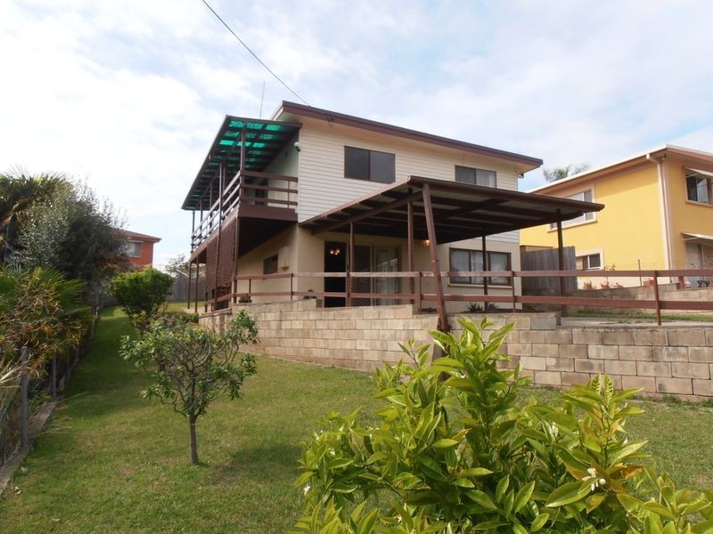 24 Euroka Avenue, Malua Bay NSW 2536