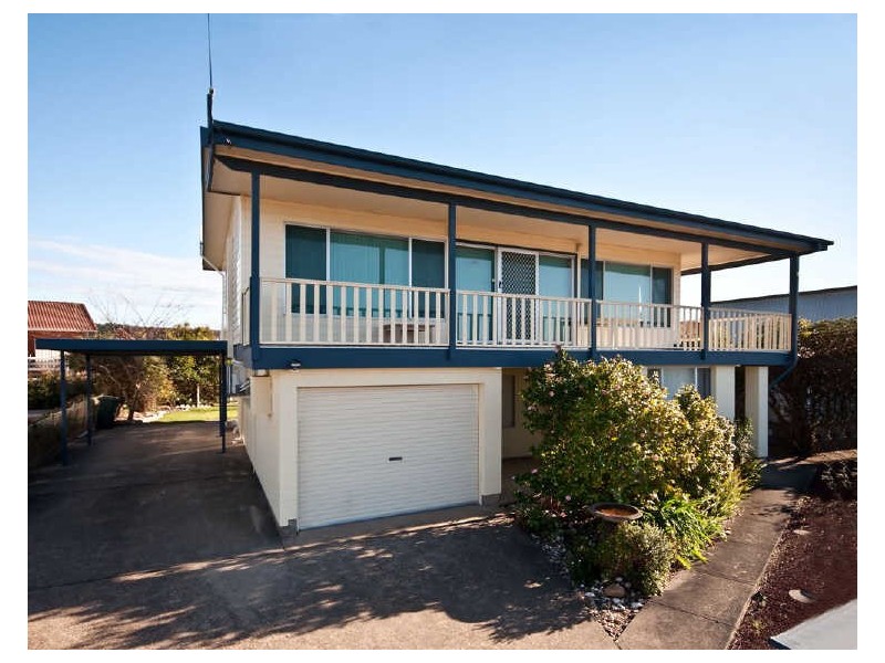 35 Iluka Avenue, Malua Bay NSW 2536