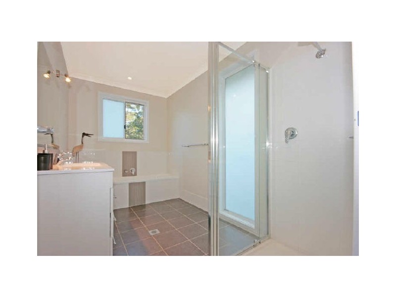 80 Bellbird Drive, Malua Bay NSW 2536