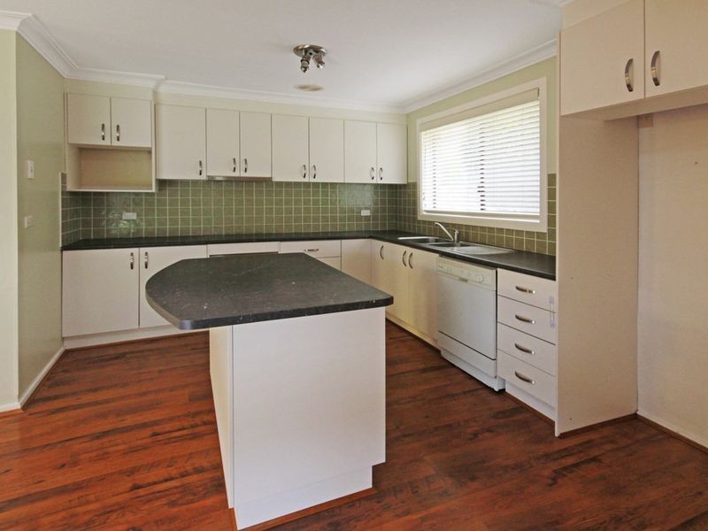 8 Binda Street, Malua Bay NSW 2536