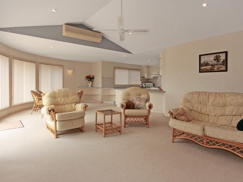 14 Boondi Street, Malua Bay NSW 2536