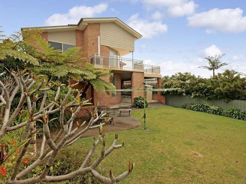 14 Boondi Street, Malua Bay NSW 2536