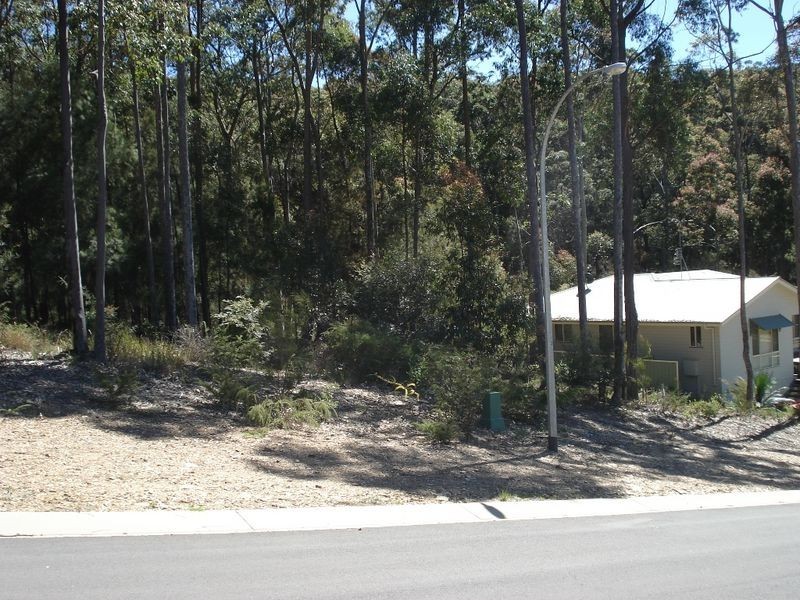 6 Bellbird Drive, Malua Bay NSW 2536