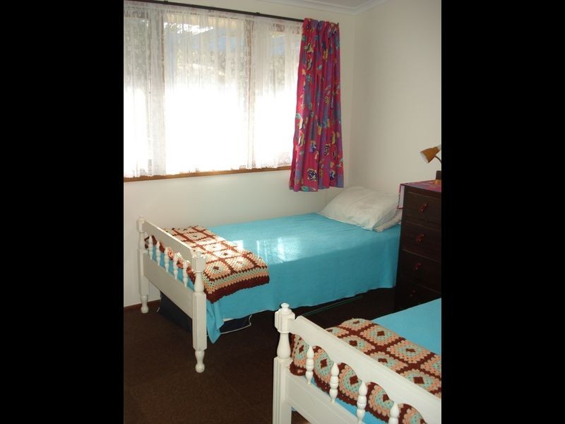27 Mulgowrie Street, Malua Bay NSW 2536