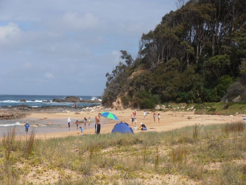 84 Tallawang Avenue, Malua Bay NSW 2536