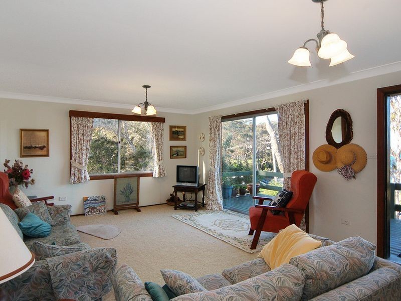 39 Illabunda Drive, Malua Bay NSW 2536