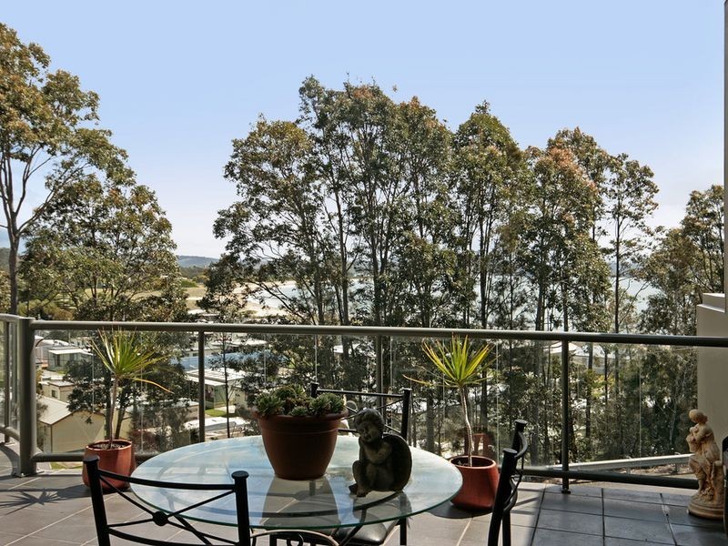 4/5 Crag Road, Batehaven NSW 2536