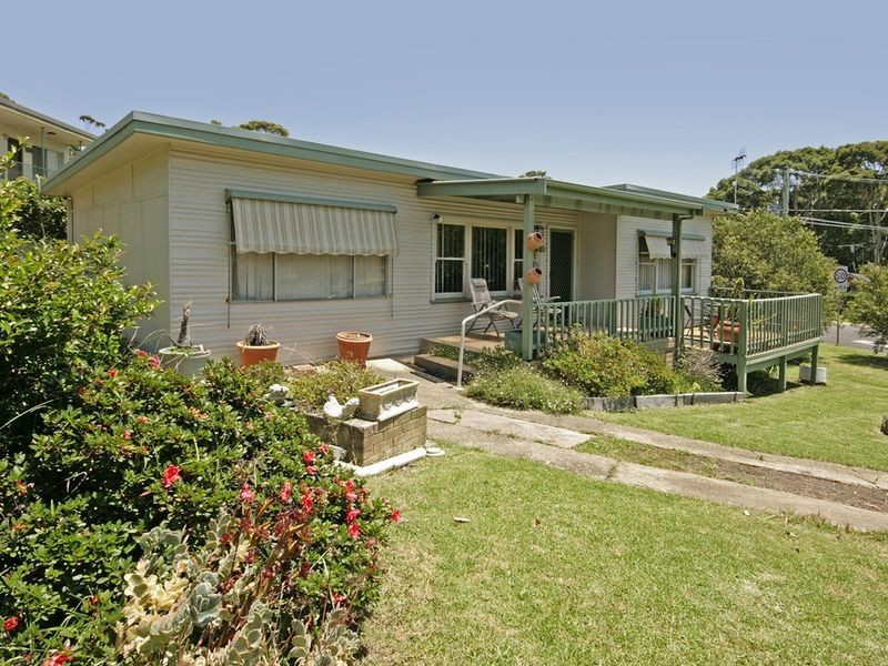 389 George Bass Drive, Malua Bay NSW 2536