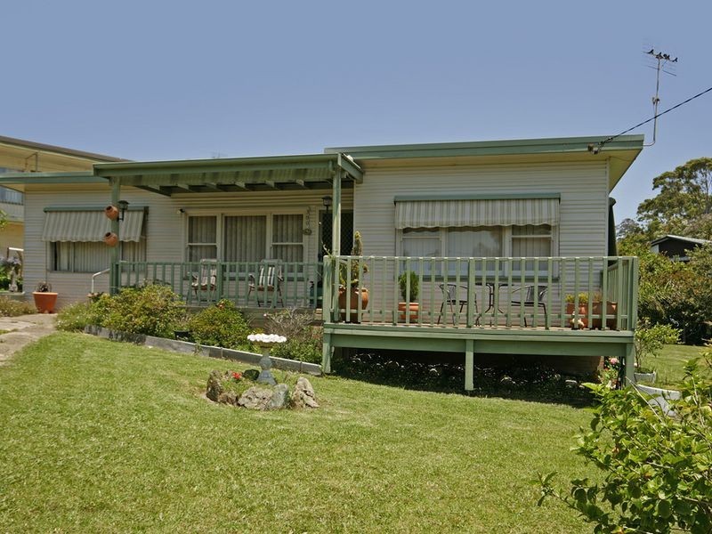 389 George Bass Drive, Malua Bay NSW 2536