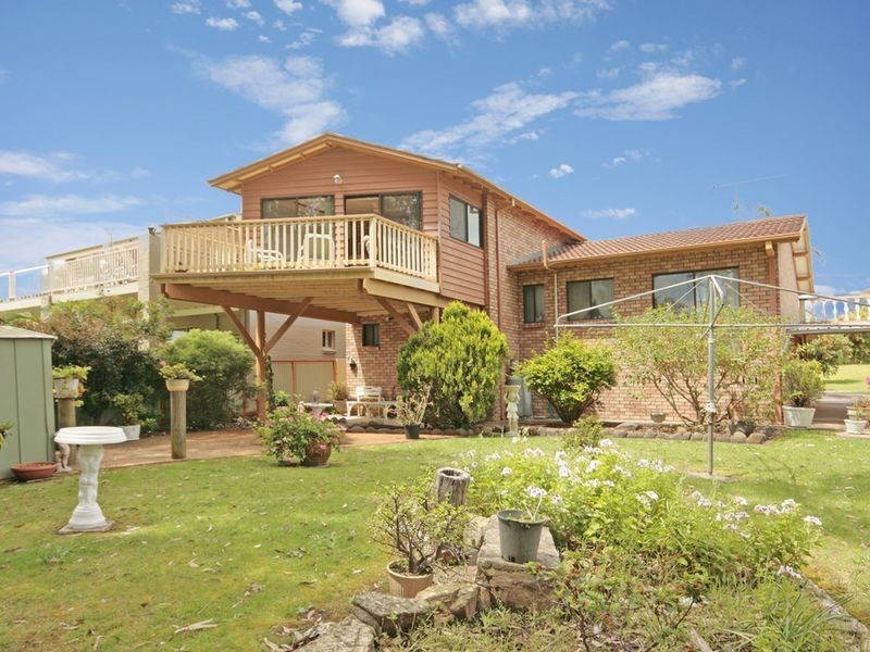 3 Youralla Avenue, Malua Bay NSW 2536
