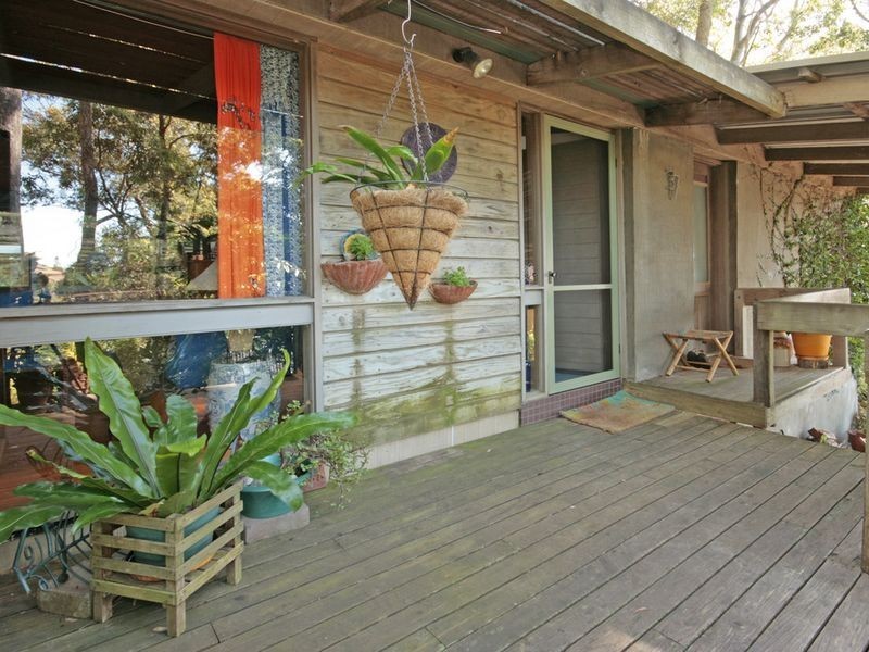 37 Euroka Avenue, Malua Bay NSW 2536