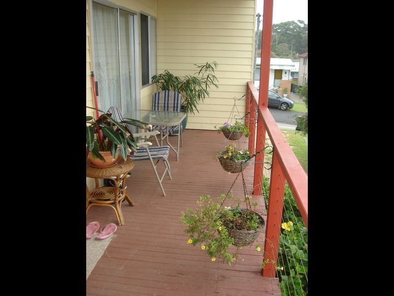 16 Boondi Street, Malua Bay NSW 2536