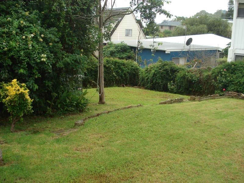 16 Boondi Street, Malua Bay NSW 2536