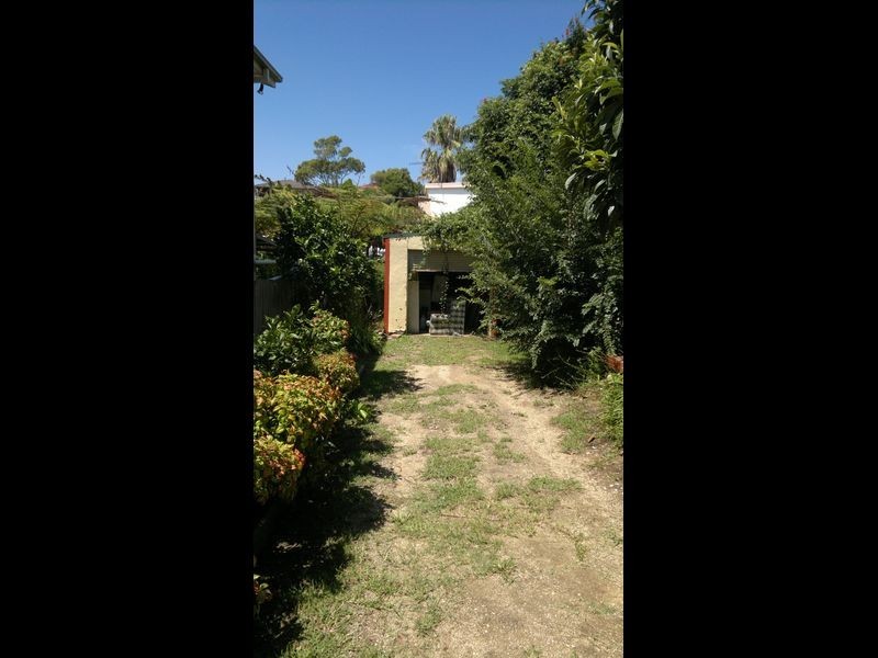 16 Boondi Street, Malua Bay NSW 2536