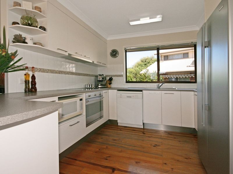 386 George Bass Drive, Malua Bay NSW 2536