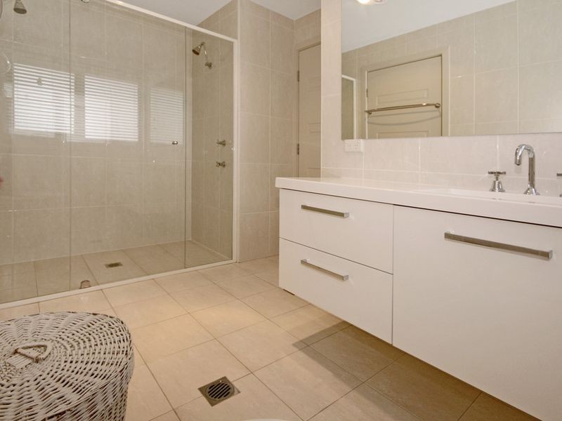 2/15 Warragai Place, Malua Bay NSW 2536