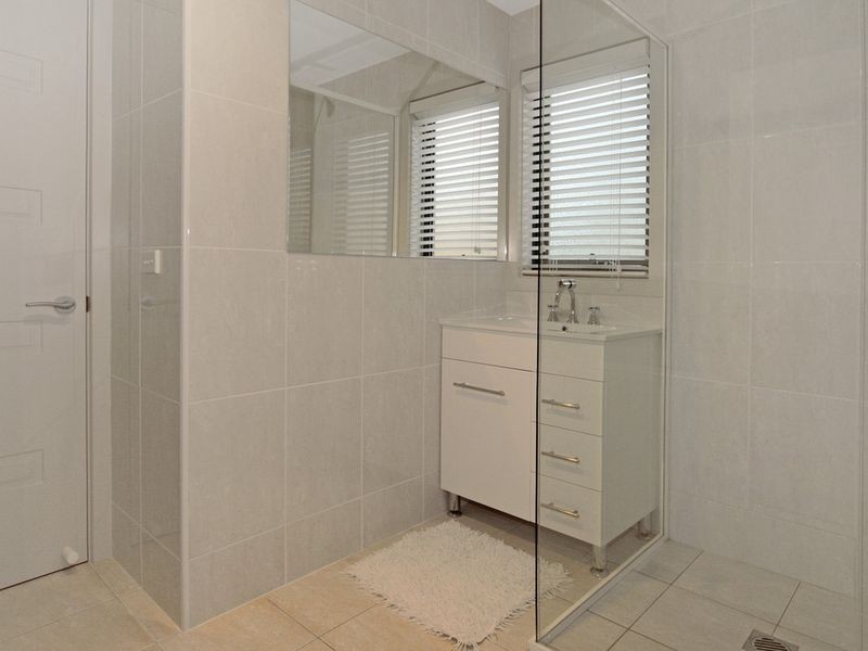 2/15 Warragai Place, Malua Bay NSW 2536