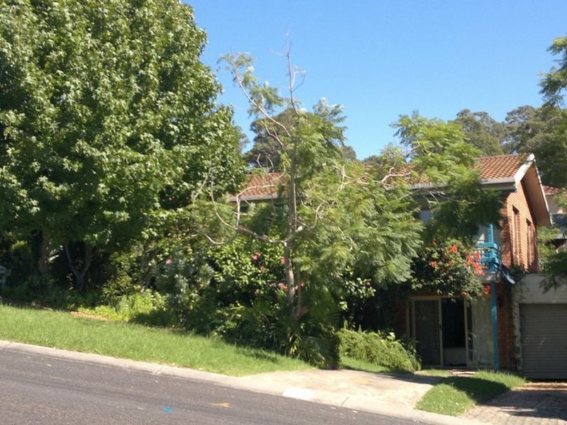 12 Merriwee Avenue, Malua Bay NSW 2536