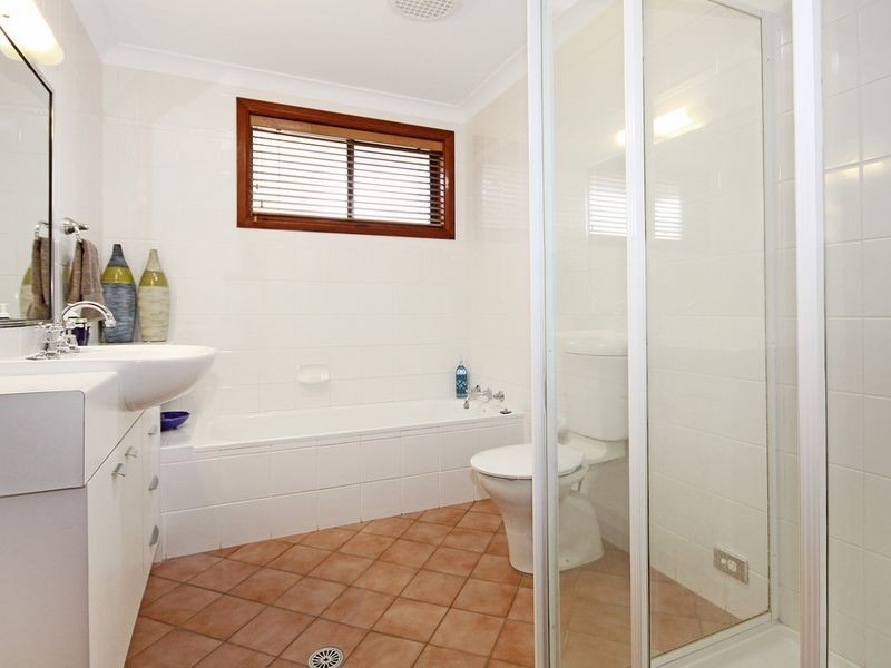 6 Iluka Avenue, Malua Bay NSW 2536