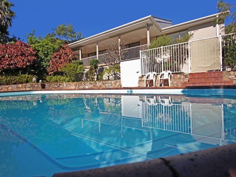 6 Iluka Avenue, Malua Bay NSW 2536