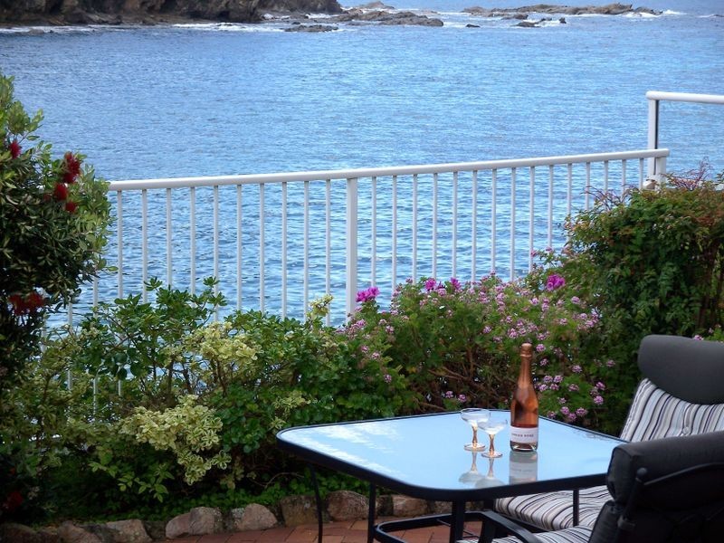 6 Iluka Avenue, Malua Bay NSW 2536