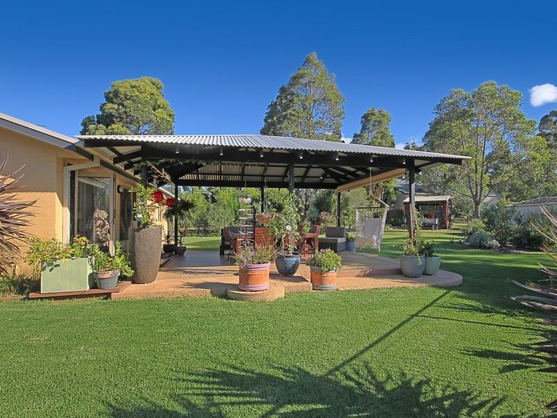 10 River Link Road, Mossy Point NSW 2537