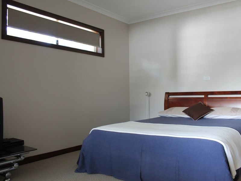 10 Rosemary Close, Malua Bay NSW 2536