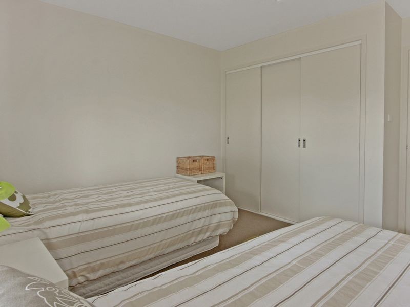 43 Hume Road, Surf Beach NSW 2536