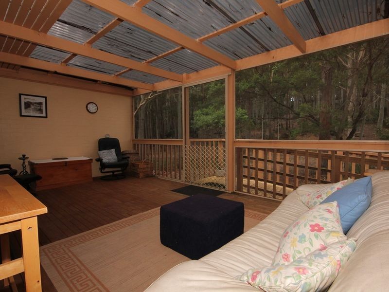 69 Maloneys Drive, Maloneys Beach NSW 2536