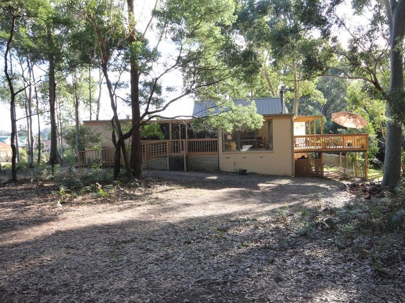 69 Maloneys Drive, Maloneys Beach NSW 2536