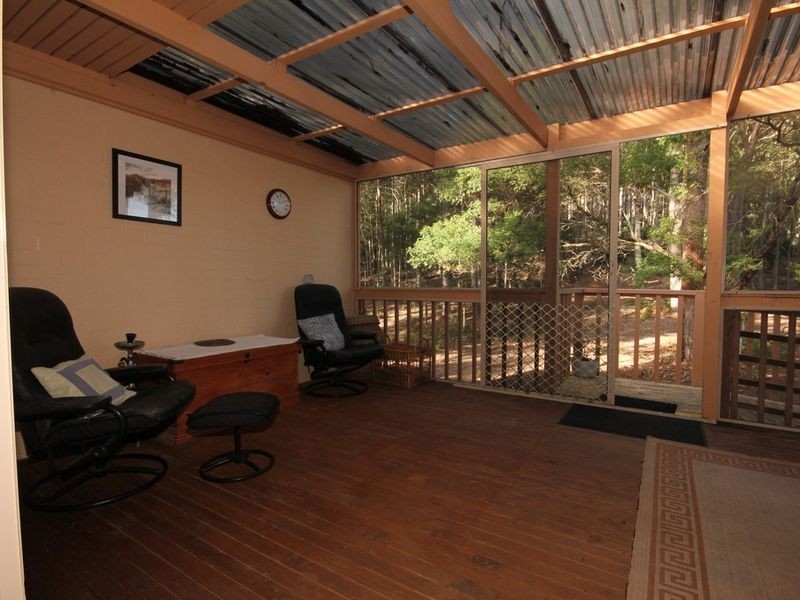 69 Maloneys Drive, Maloneys Beach NSW 2536