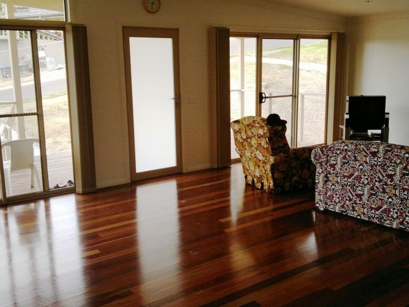 13b Jarrah Way, Malua Bay NSW 2536