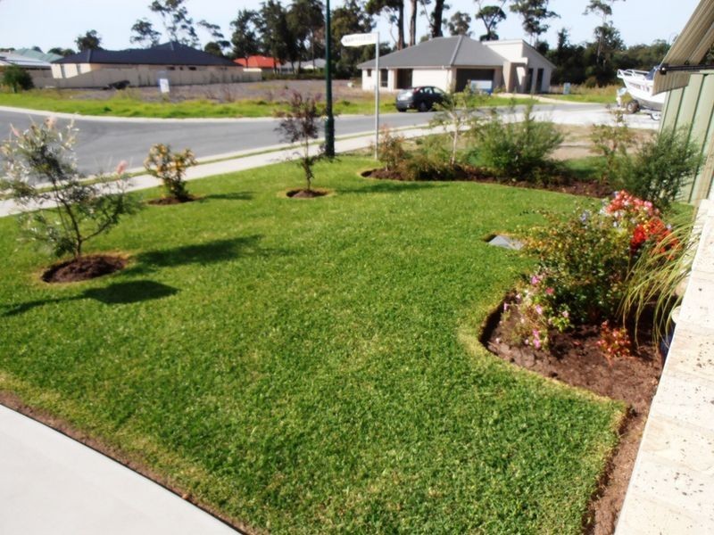 7 Martin Place, Broulee NSW 2537