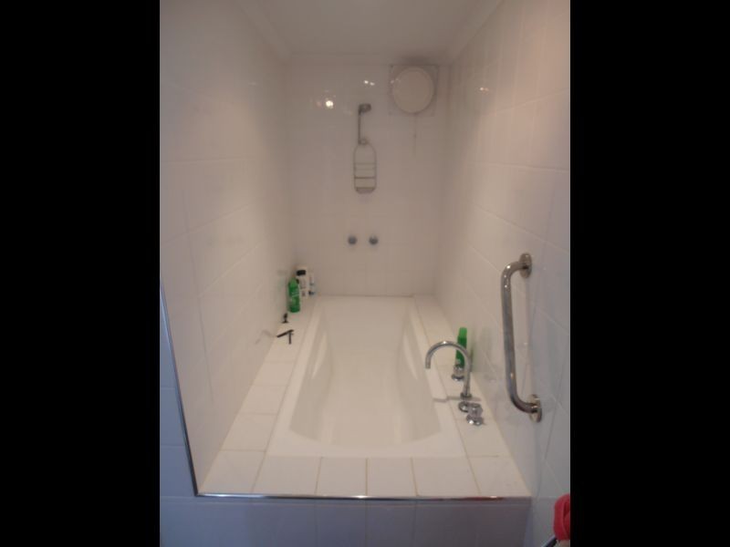 17 Wallaringa Street, Surfside NSW 2536