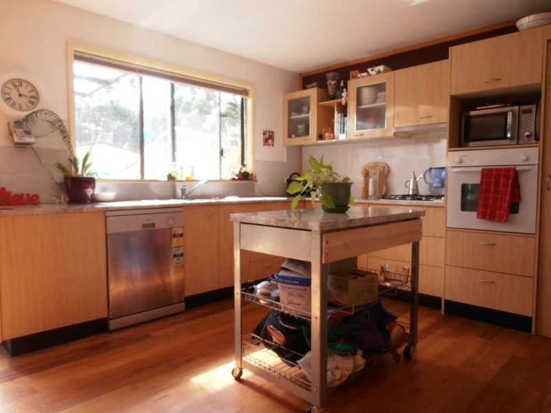 24 Tomakin Place, Tomakin NSW 2537