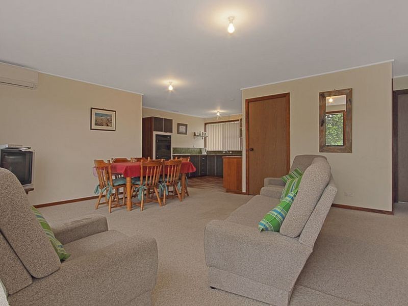 54 Kingston Place, Tomakin NSW 2537