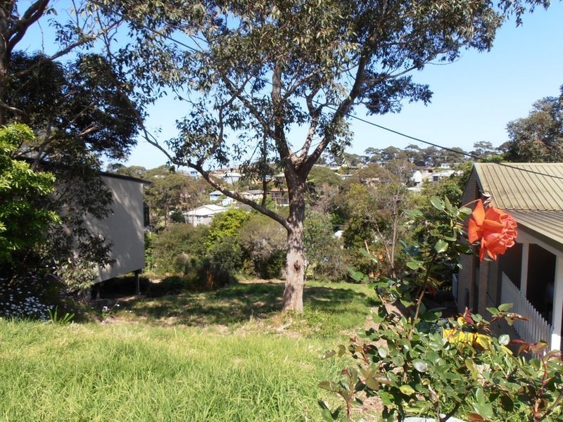 21 Mulgowrie Street, Malua Bay NSW 2536