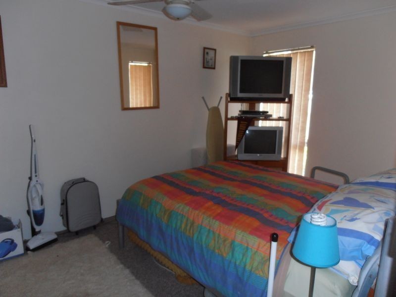 4/15 Eric Fenning Drive, Surf Beach NSW 2536