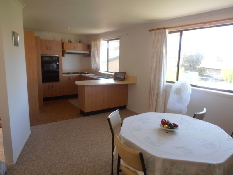 108 Maloneys Drive, Maloneys Beach NSW 2536