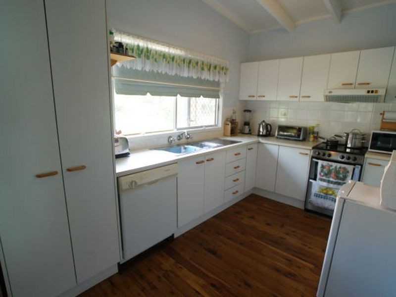 81 Tallawang Avenue, Malua Bay NSW 2536