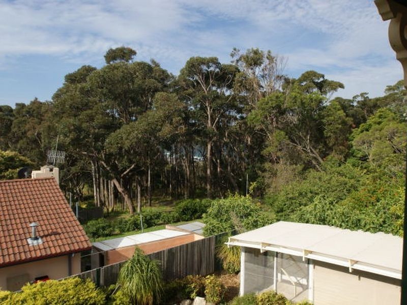 81 Tallawang Avenue, Malua Bay NSW 2536