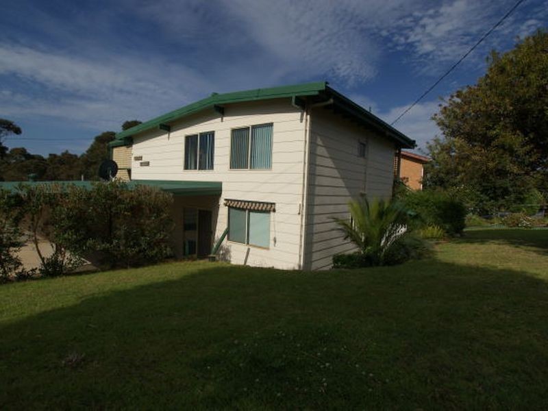 81 Tallawang Avenue, Malua Bay NSW 2536