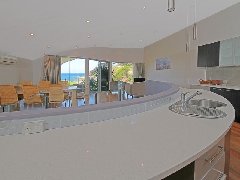 1/3 Garagarang Avenue, Malua Bay NSW 2536