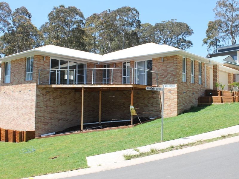 1 Honeyeater Place, Malua Bay NSW 2536