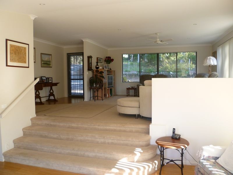 555 The Ridge Road, Surf Beach NSW 2536