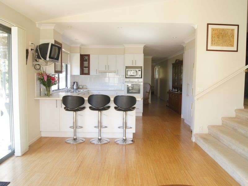 555 The Ridge Road, Surf Beach NSW 2536